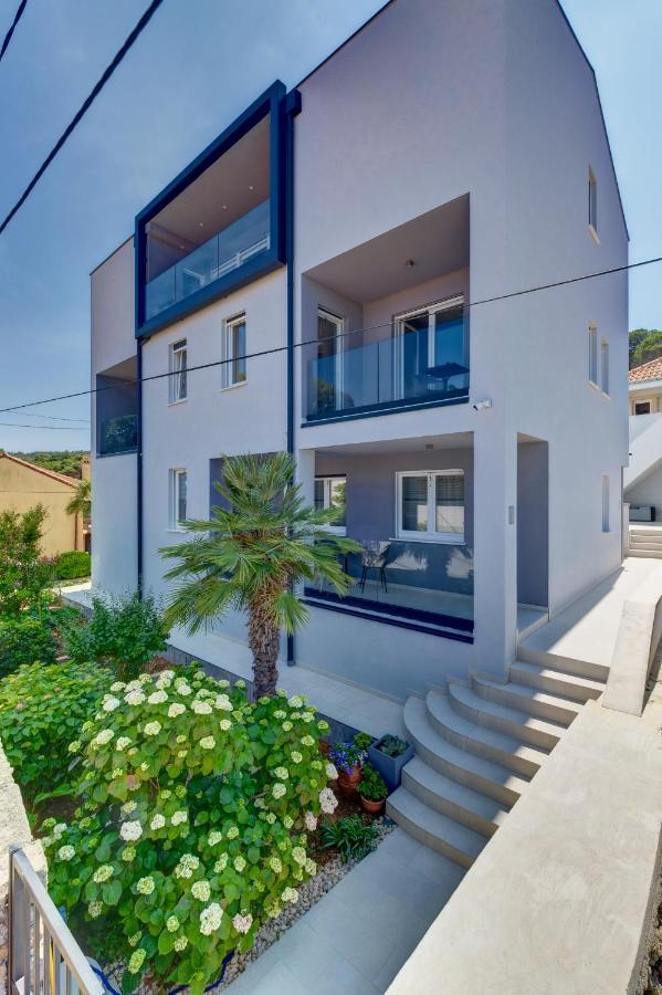 Apartments Hemetek Veli Lošinj Eksteriør bilde