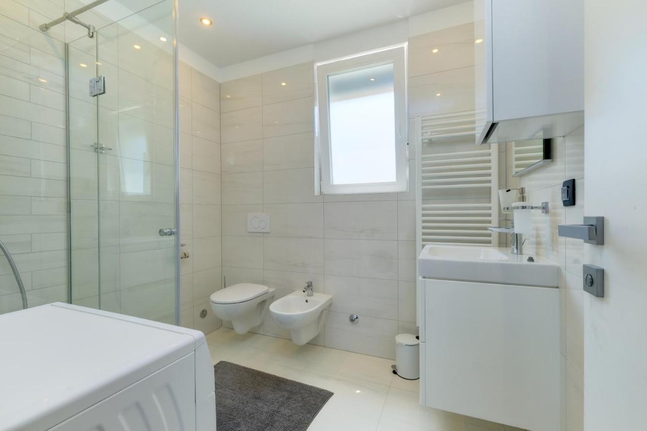 Apartments Hemetek Veli Lošinj Eksteriør bilde