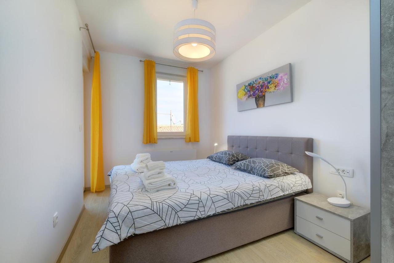 Apartments Hemetek Veli Lošinj Eksteriør bilde