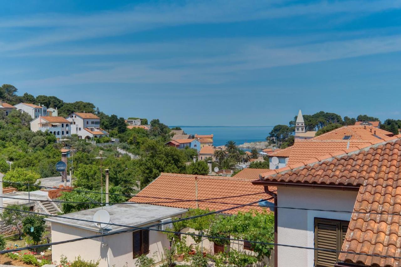 Apartments Hemetek Veli Lošinj Eksteriør bilde