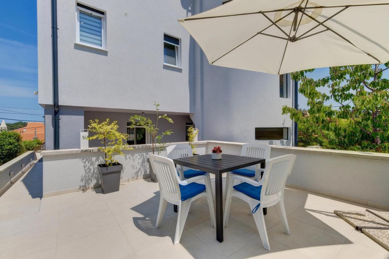 Apartments Hemetek Veli Lošinj Eksteriør bilde
