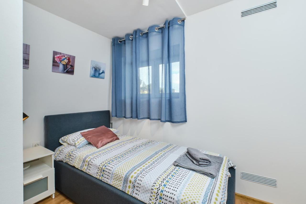 Apartments Hemetek Veli Lošinj Eksteriør bilde